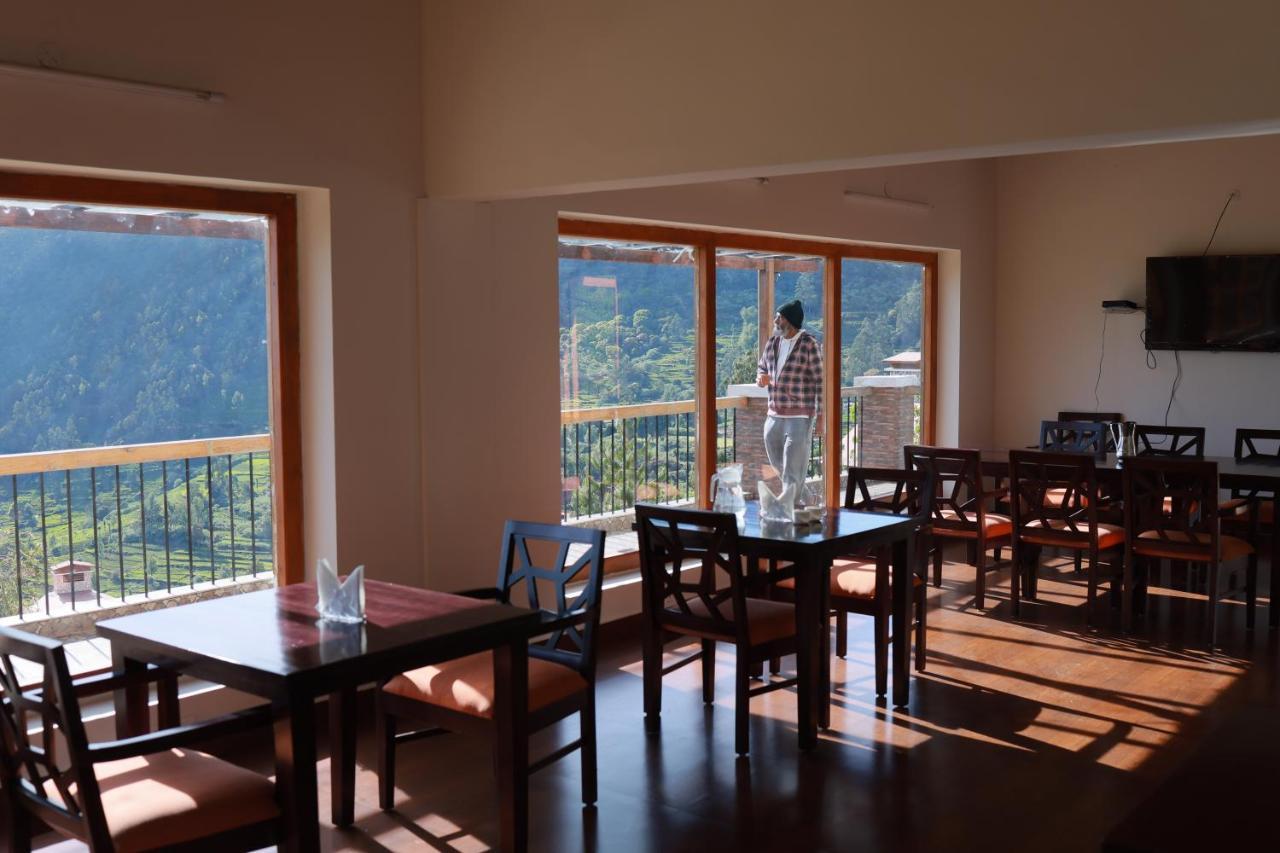 Planters Punch Resort Ooty Exteriör bild