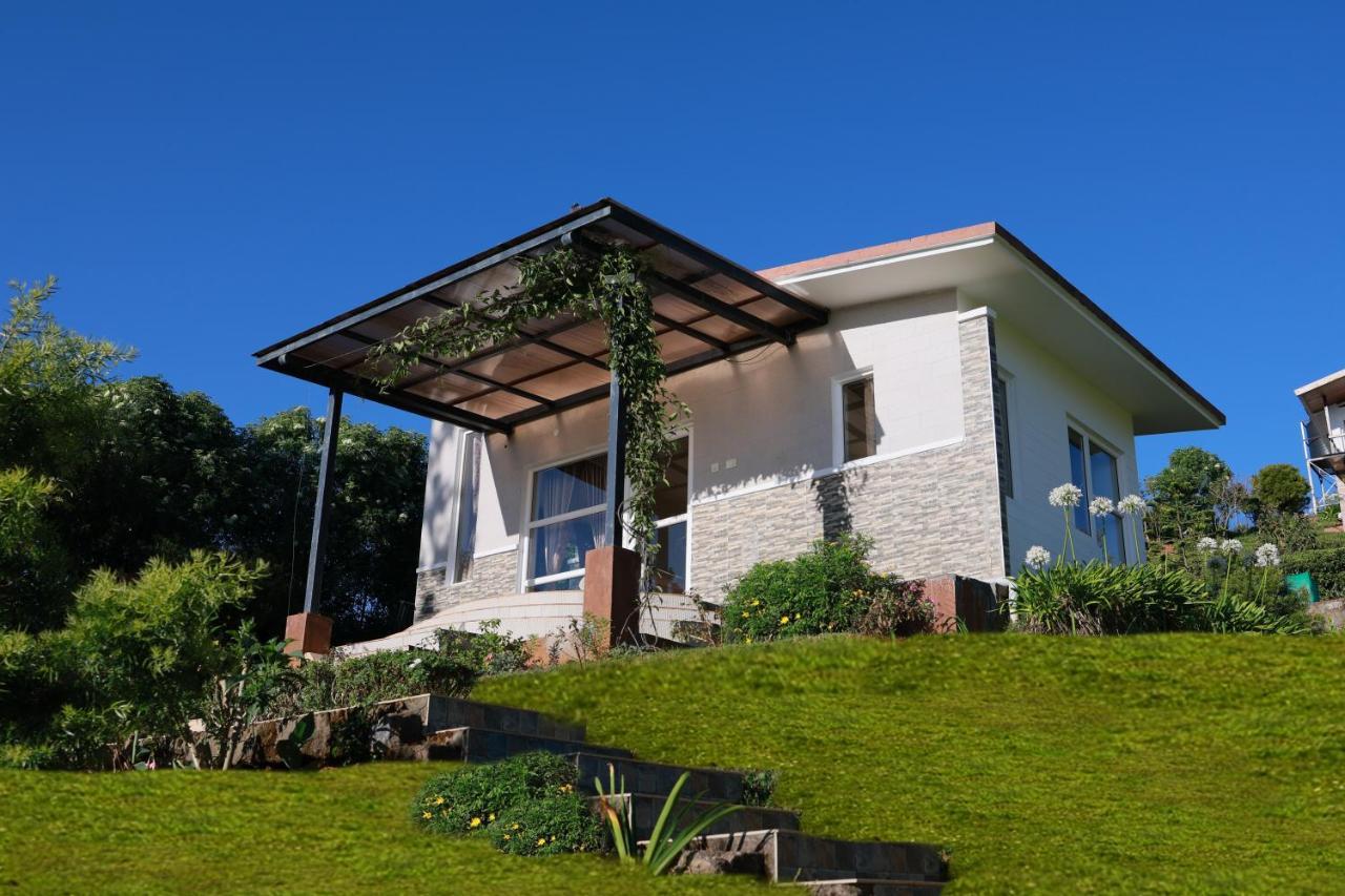 Planters Punch Resort Ooty Exteriör bild