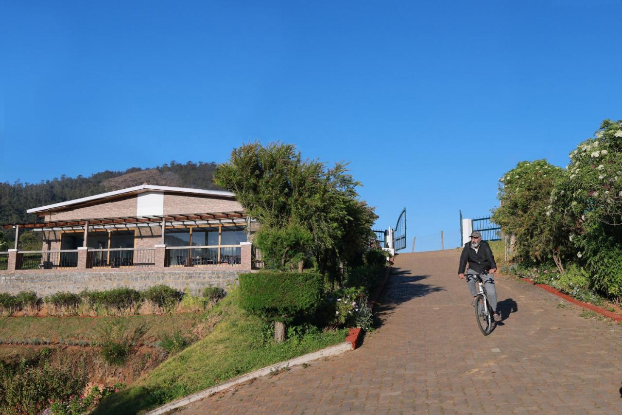 Planters Punch Resort Ooty Exteriör bild